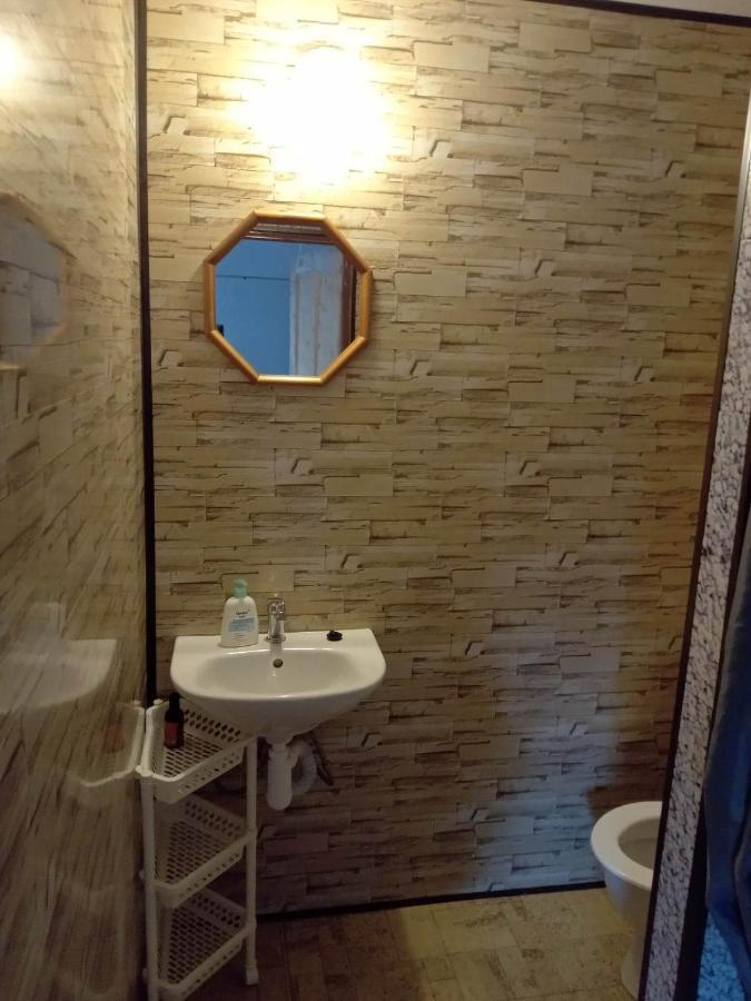 Apartman Police Nad Metuji Apartment ภายนอก รูปภาพ